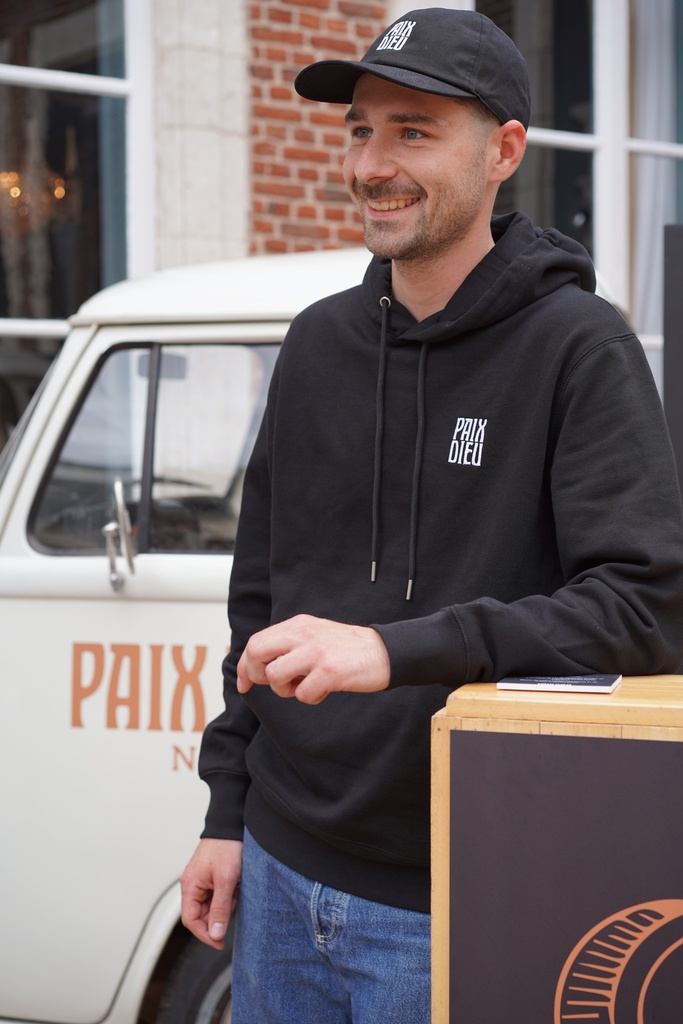 ​​​​​​Casquette Paix Dieu Nova