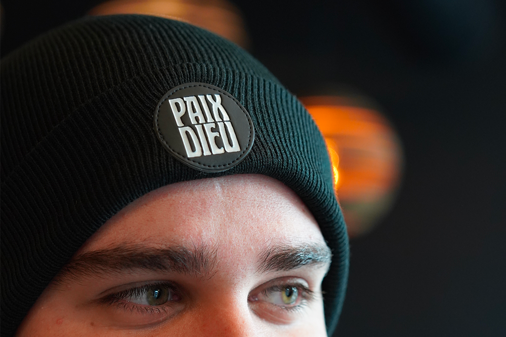 ​Bonnet Paix Dieu